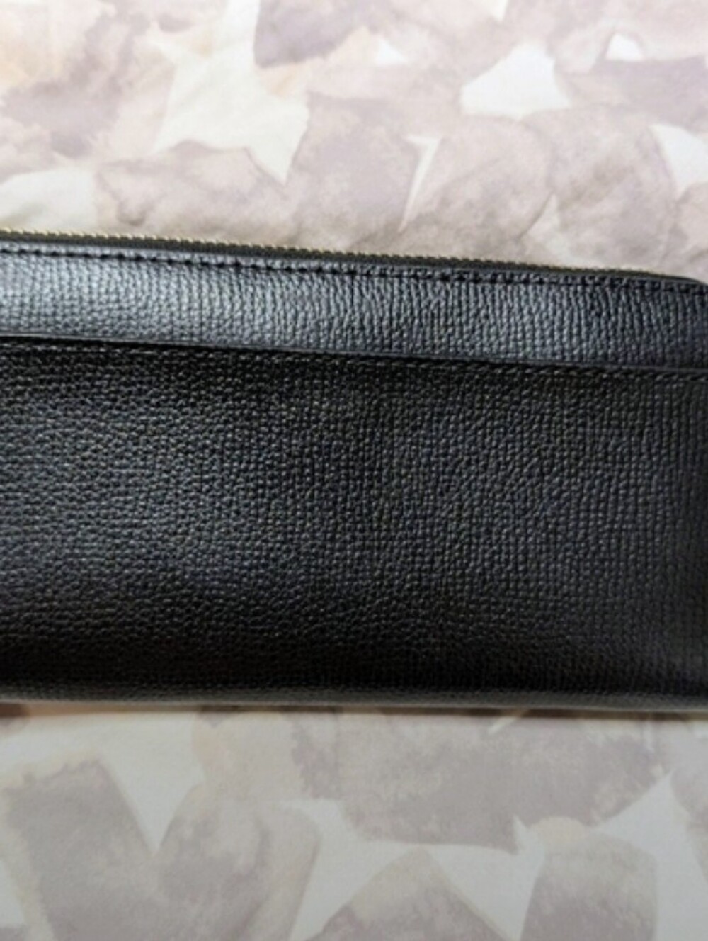 Kate Spade black zip-around pebbled leather wallet - Picture 5 of 5